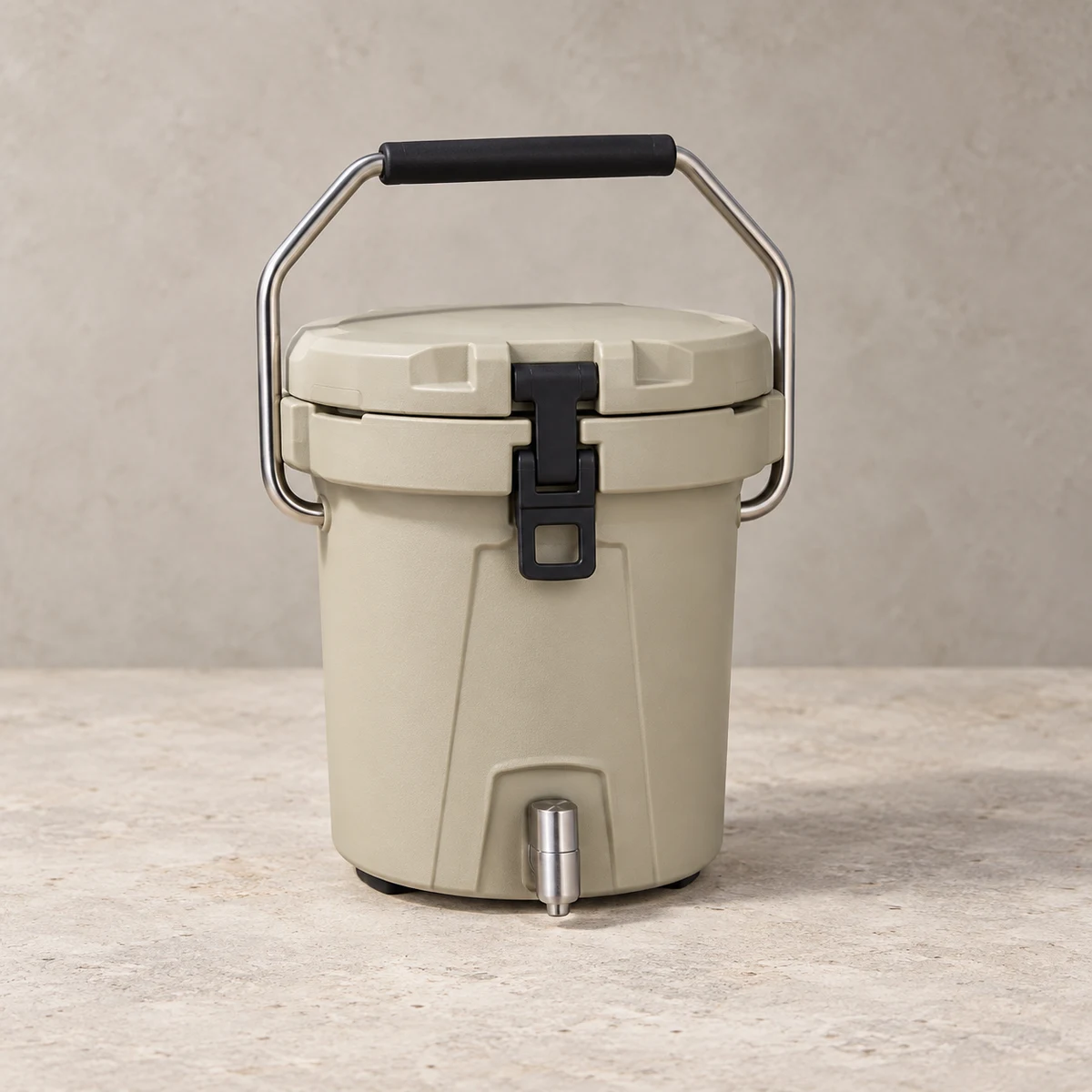 13 QT Beverage Cooler with Drain CF-008